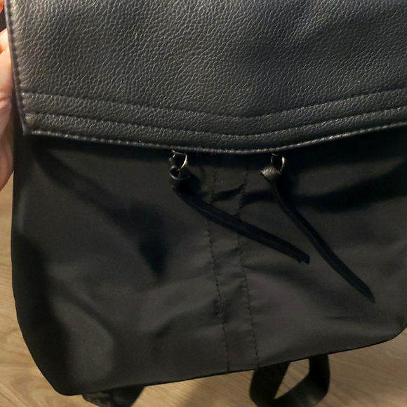 Botkier New York backpack - Picture 5 of 7